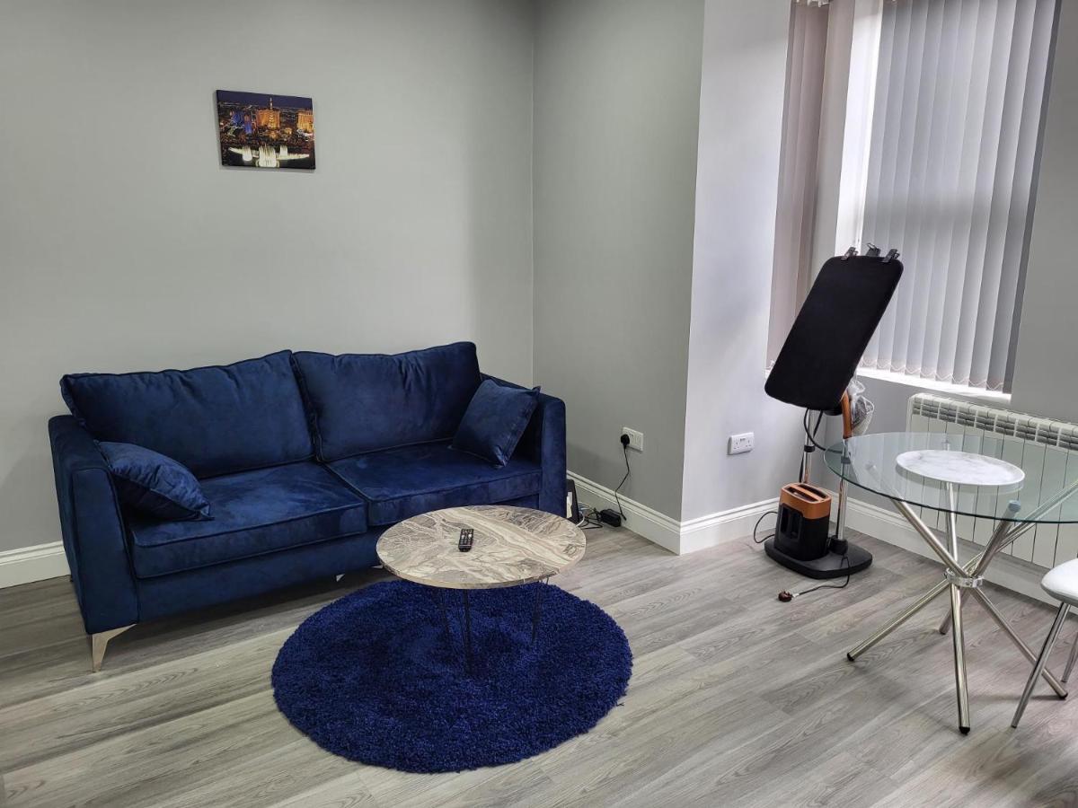 1 Bed Flat, Airport Pick, Drop Available Fibre Broadband, New, Washer Dryer, 10 Mins From City Centre Dartford Bagian luar foto